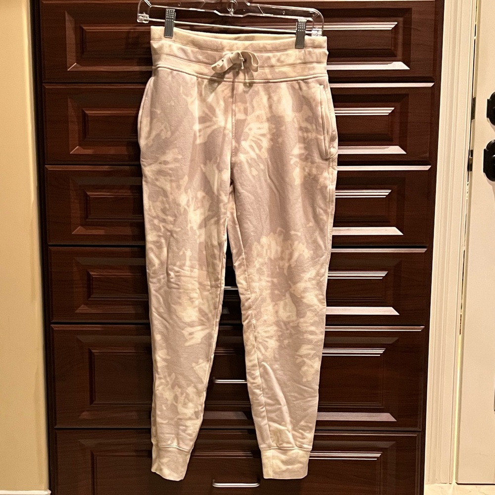 Athleta High Rise TieDye Joggers XS